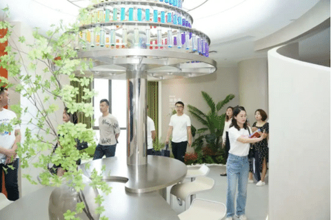 培養(yǎng)將帥之才奔赴致勝之道丨卡百利藝術涂料2023第四期總裁研修班圓滿結業(yè)！