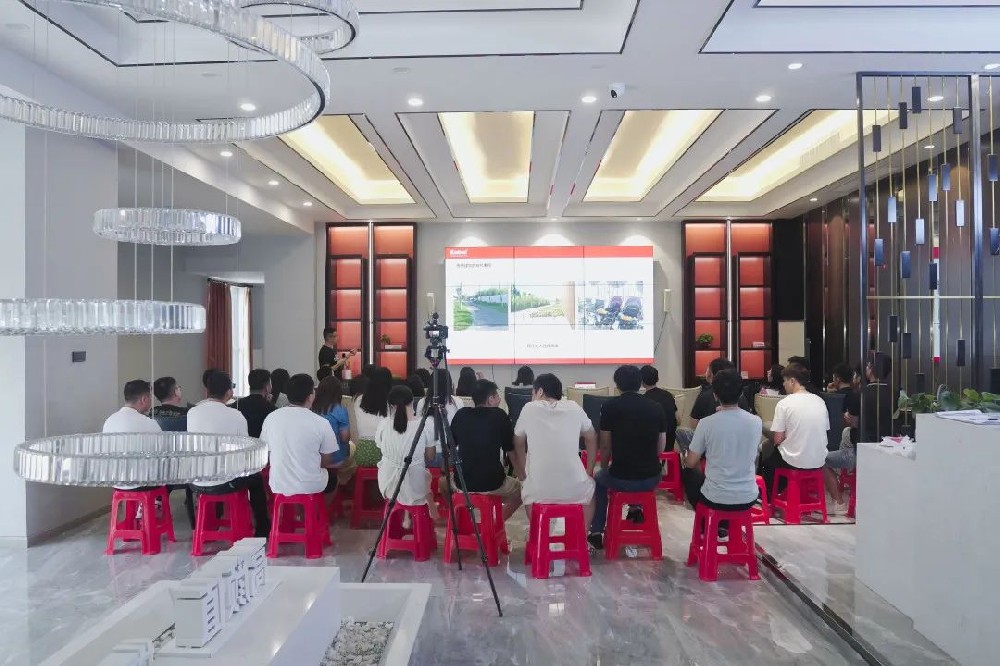 學習賦能丨卡百利總部內(nèi)部員工裝修風格培訓課堂開講啦！-卡百利藝術涂料