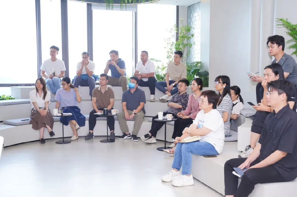 卡百利總部“頭腦風(fēng)暴”席卷而來，多場討論會干貨滿滿！