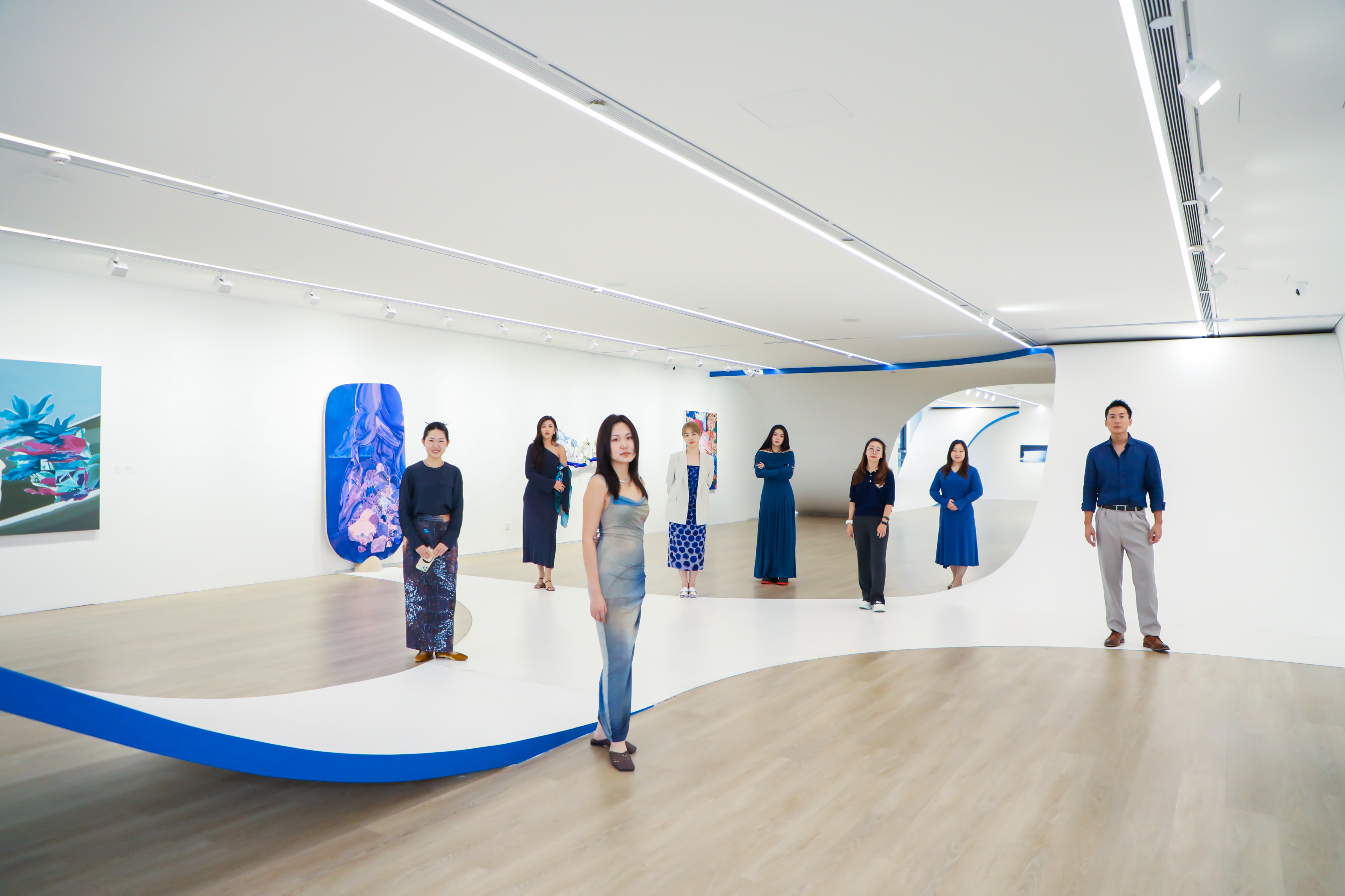 視覺盛宴！卡百利X元美術(shù)館“是日藍(lán)花”展覽全新啟幕